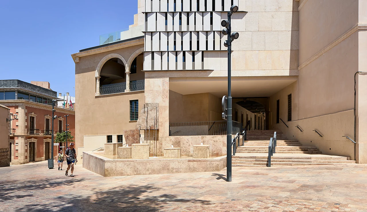 Plaza de la administración vieja